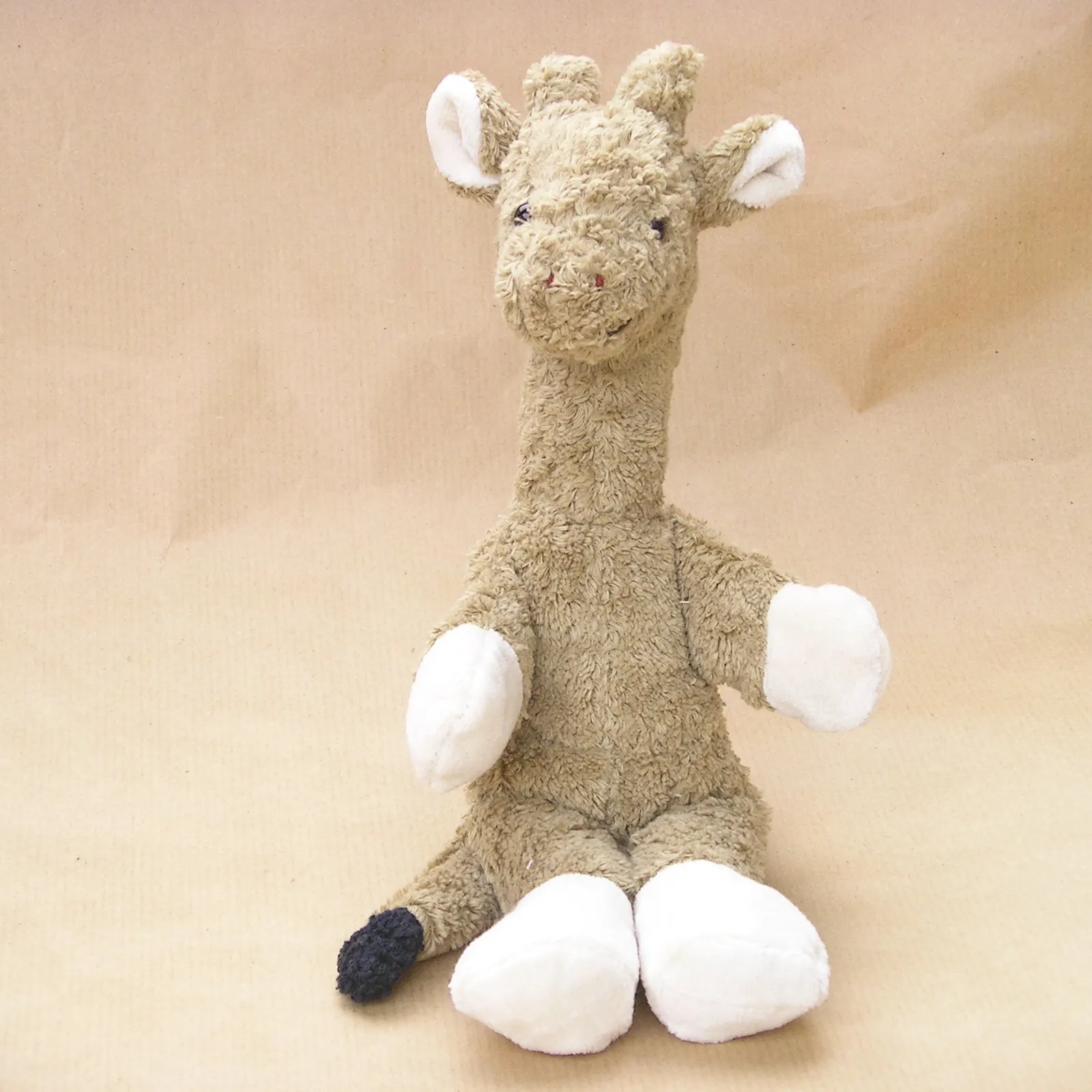 Kallisto Giraffe, mit Spieluhr, vegan Kallisto Giraffe, mit Spieluhr, vegan
