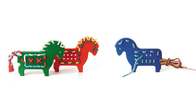 Naef Schnurpfel-Pony, blau Ansicht 2 Naef Schnurpfel-Pony, blau Ansicht 2