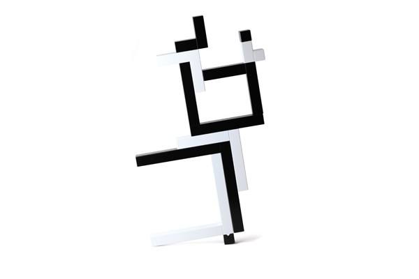 Naef Angular, schwarz/weiß Ansicht 2 Naef Angular, schwarz/weiß Ansicht 2
