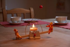 KRAUL Püppchen-Lichtwippe Feuerschaukel KRAUL Püppchen-Lichtwippe Feuerschaukel